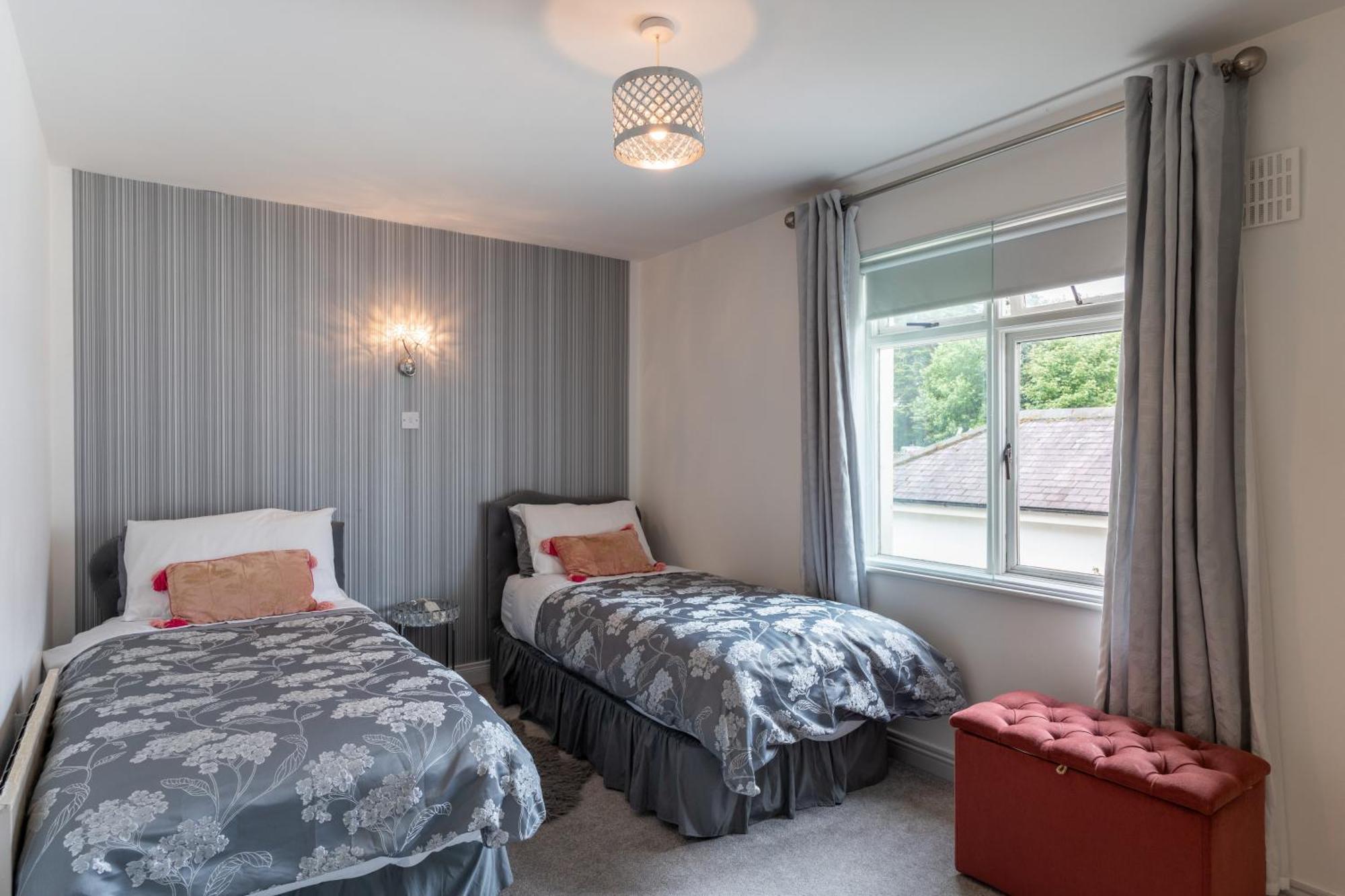 Three-Bedroom Home In Tulfarris Village, Wicklow Blessington Bagian luar foto